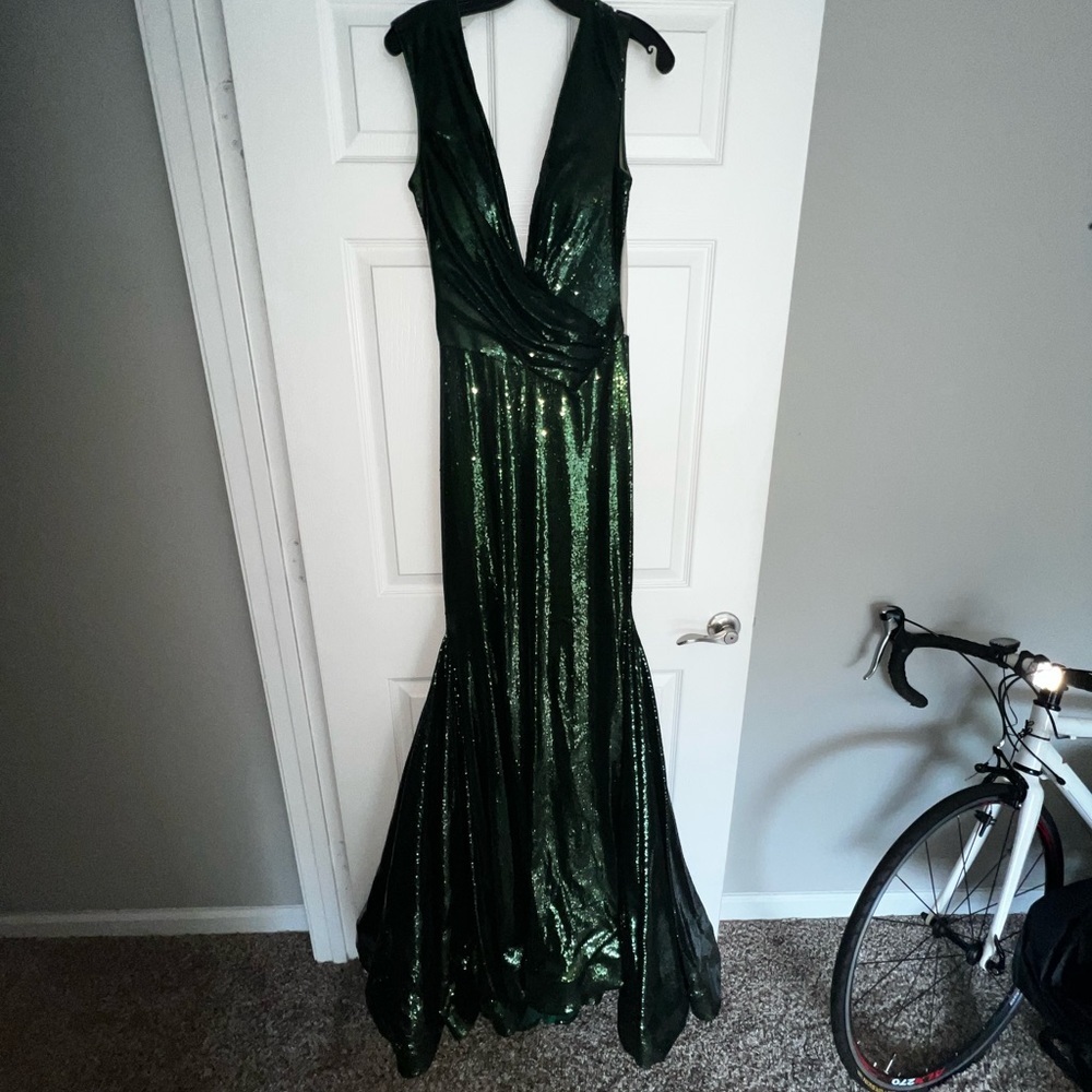 Emerald sequin Jovani formal/pageant/prom dress